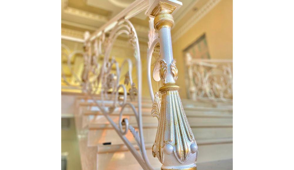 ИЗГОТОВЛЕНИЕ ВОРОТ, ПЕРИЛ, НАВЕСОВ, КОЗЫРЬКОВ