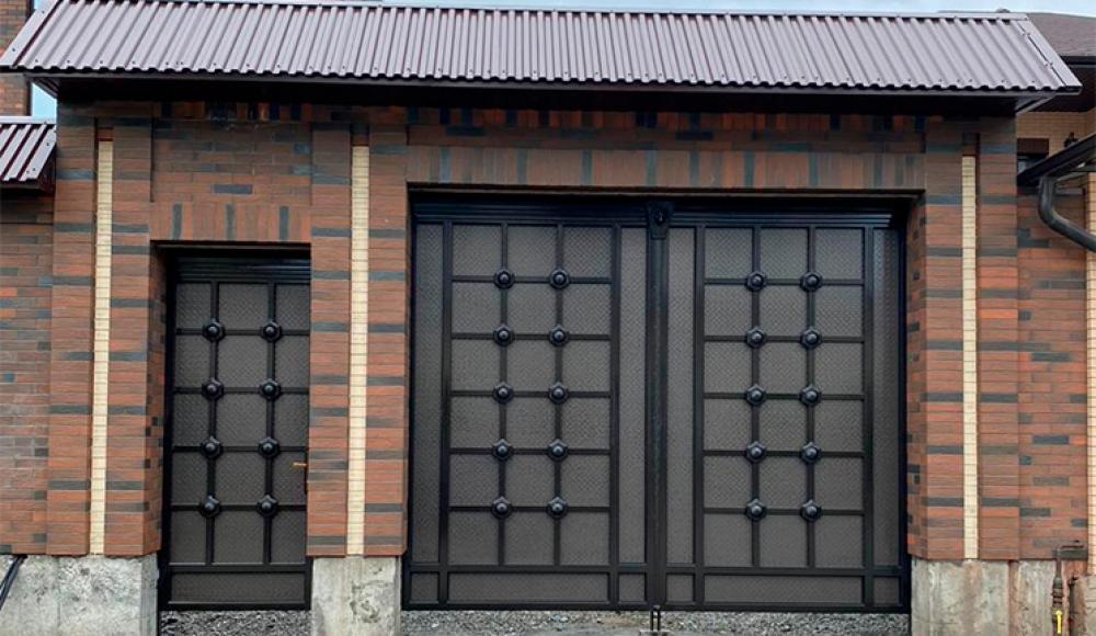 ИЗГОТОВЛЕНИЕ ВОРОТ, ПЕРИЛ, НАВЕСОВ, КОЗЫРЬКОВ