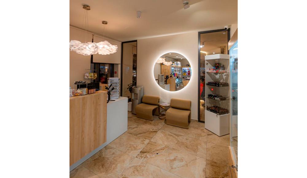 EMI школа маникюра