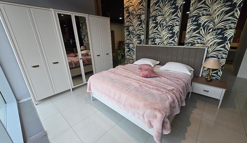 Мебельный салон LA STAR