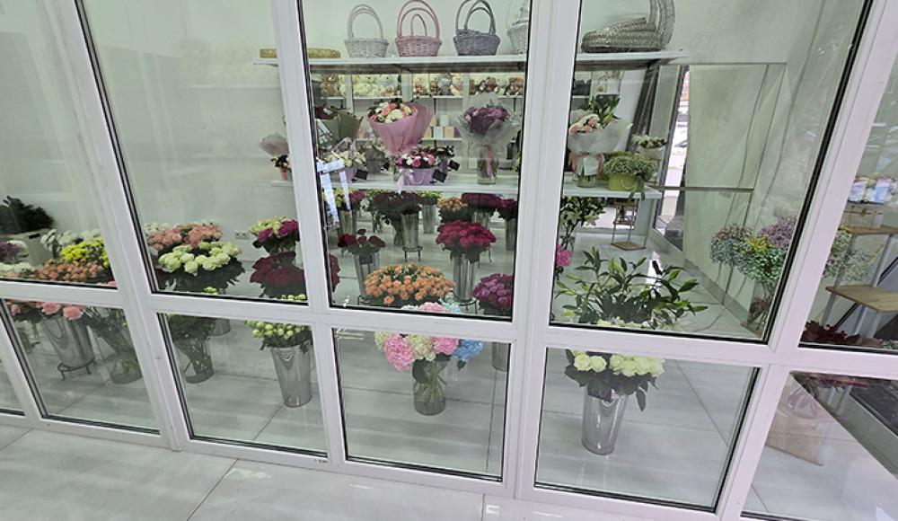 ЦВЕТЫ ЛИЛИ оптом и в розницу