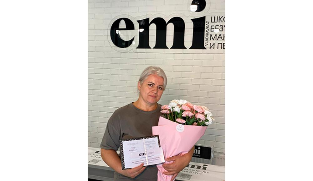 EMI школа маникюра