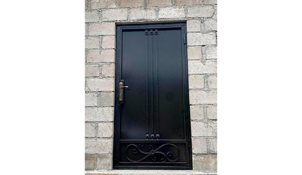 ИЗГОТОВЛЕНИЕ ВОРОТ, ПЕРИЛ, НАВЕСОВ, КОЗЫРЬКОВ