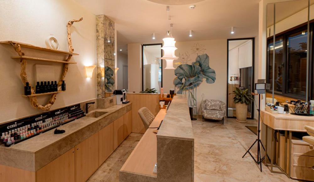 EMI школа маникюра