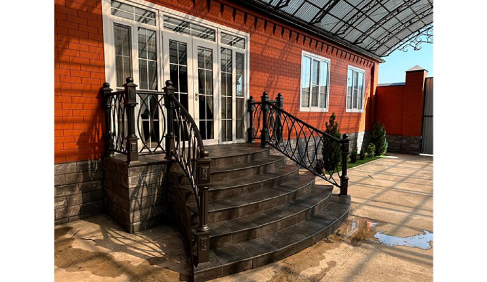 ИЗГОТОВЛЕНИЕ ВОРОТ, ПЕРИЛ, НАВЕСОВ, КОЗЫРЬКОВ