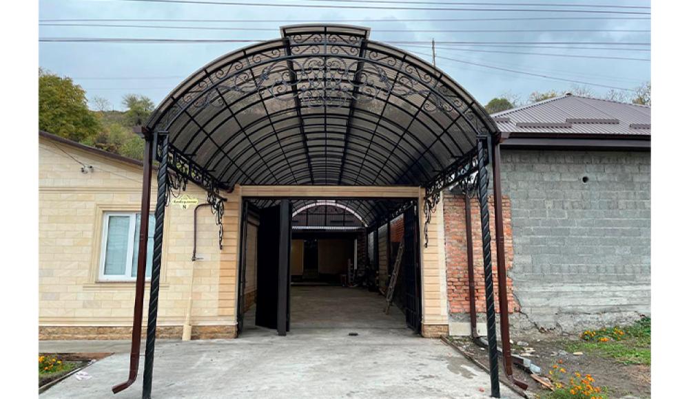 ИЗГОТОВЛЕНИЕ ВОРОТ, ПЕРИЛ, НАВЕСОВ, КОЗЫРЬКОВ