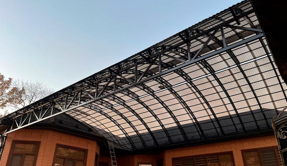 ИЗГОТОВЛЕНИЕ ВОРОТ, ПЕРИЛ, НАВЕСОВ, КОЗЫРЬКОВ